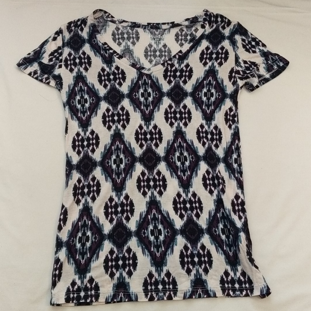 V neck Tee